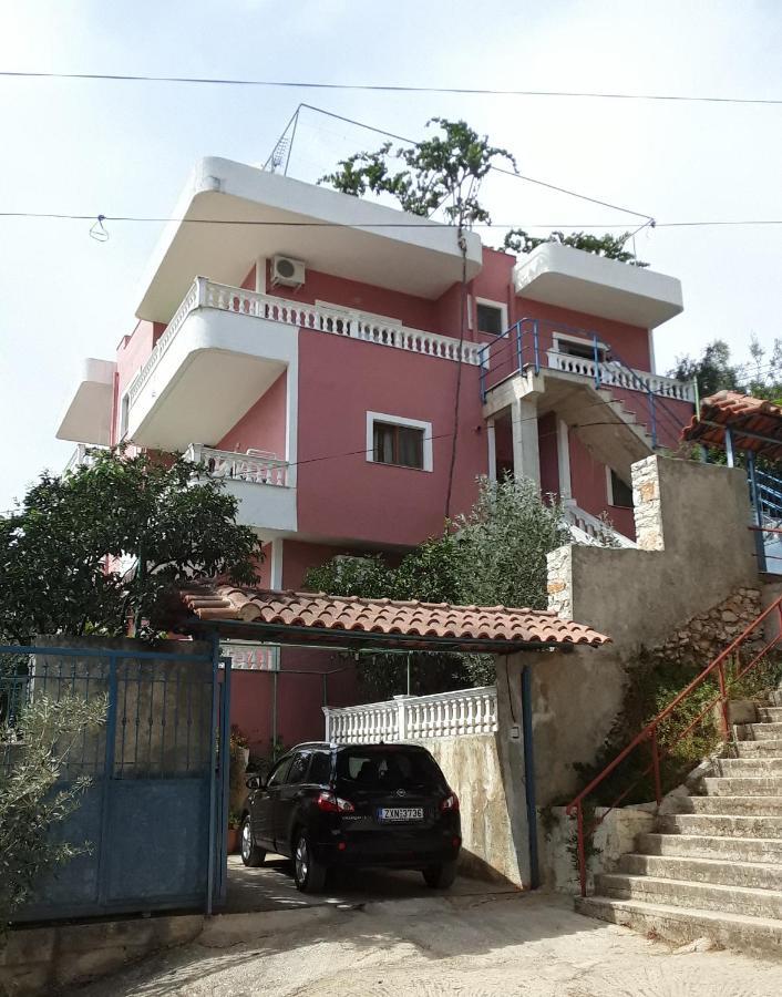 SarandëVila Jakupiアパートメント エクステリア 写真